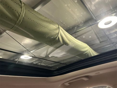 Used 2023 Lincoln Nautilus Reserve w/ Equipment Group 201A image 26