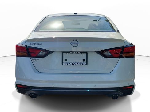 New 2026 Nissan Altima 2.5 SV FWD image 6