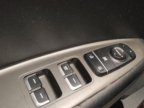 Used 2020 Kia Optima LX image 27