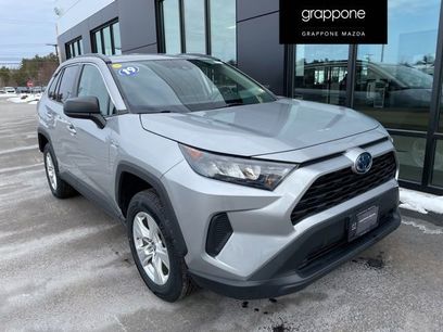 Used 2019 Toyota RAV4 LE w/ Carpet Mat Package