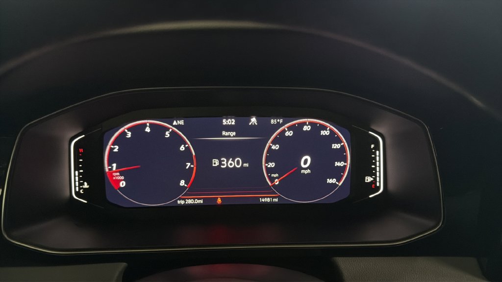 Used 2025 Volkswagen Jetta GLI Autobahn FWD image 32