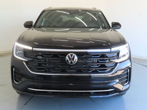 New 2026 Volkswagen Atlas Cross Sport SEL Premium R-Line AWD/4WD image 10