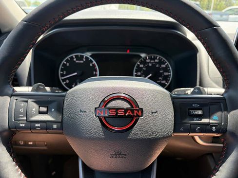 Used 2025 Nissan Rogue SV w/ Rock Creek Premium Package AWD/4WD image 17