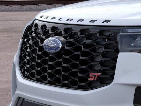 New 2026 Ford Explorer ST AWD/4WD image 17