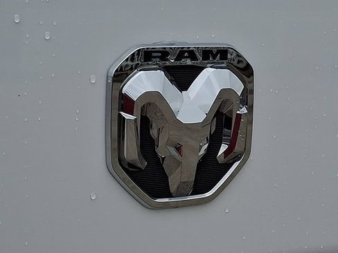 Used 2025 RAM ProMaster 2500 w/ U-Haul Equipment Group FWD image 30