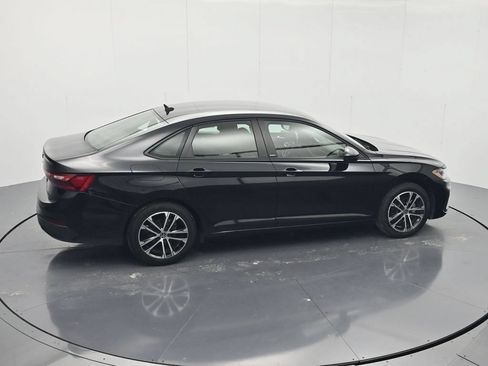 Used 2025 Volkswagen Jetta Sport FWD image 31