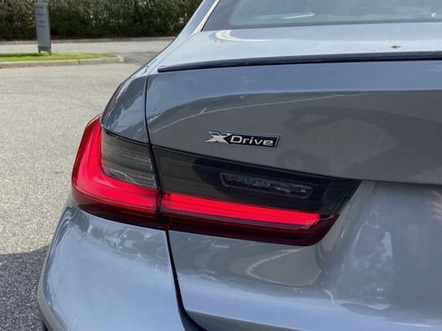 Used 2023 BMW M340i xDrive w/ Premium Package image 32