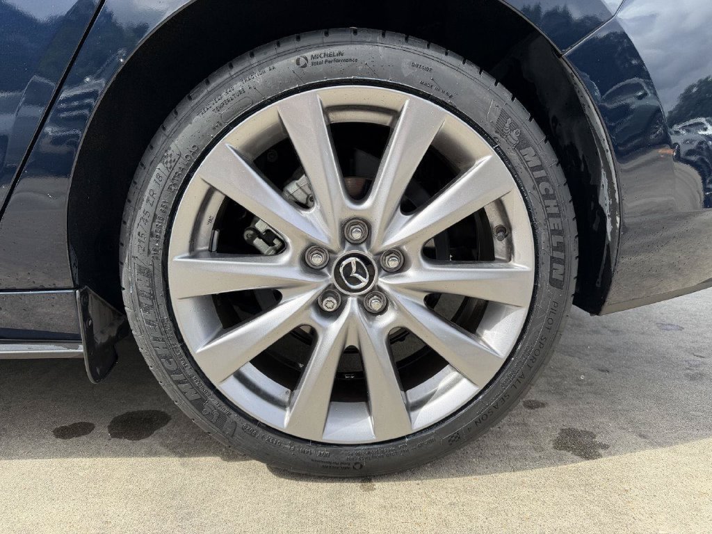 Used 2021 MAZDA MAZDA3 s FWD image 4