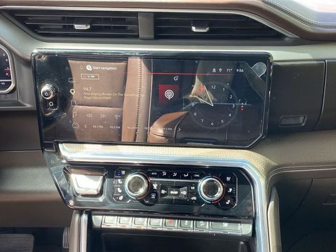 Used 2024 GMC Sierra 1500 Denali AWD/4WD image 23
