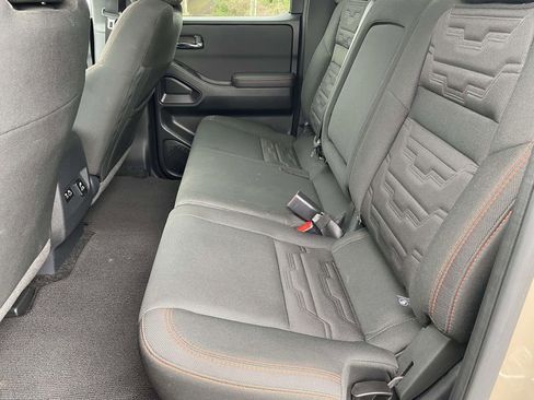 Used 2024 Nissan Frontier Pro-X w/ Pro Convenience Package RWD image 12