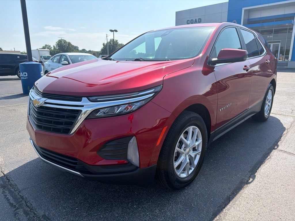 Used 2024 Chevrolet Equinox LT w/ LPO, Floor Liner Package FWD image 7