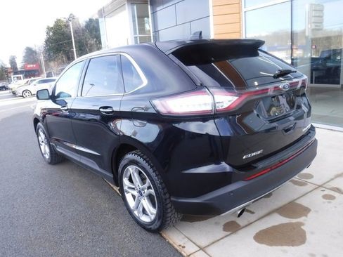 Used 2017 Ford Edge Titanium w/ Technology Package image 12