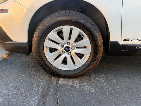 Used 2019 Subaru Outback 2.5i image 28