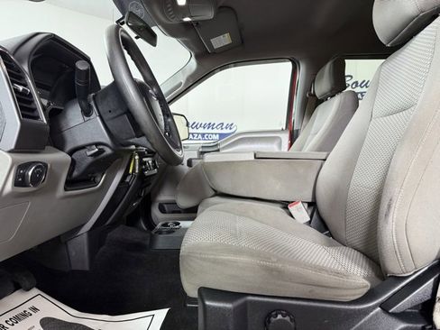 Used 2017 Ford F150 XLT image 11