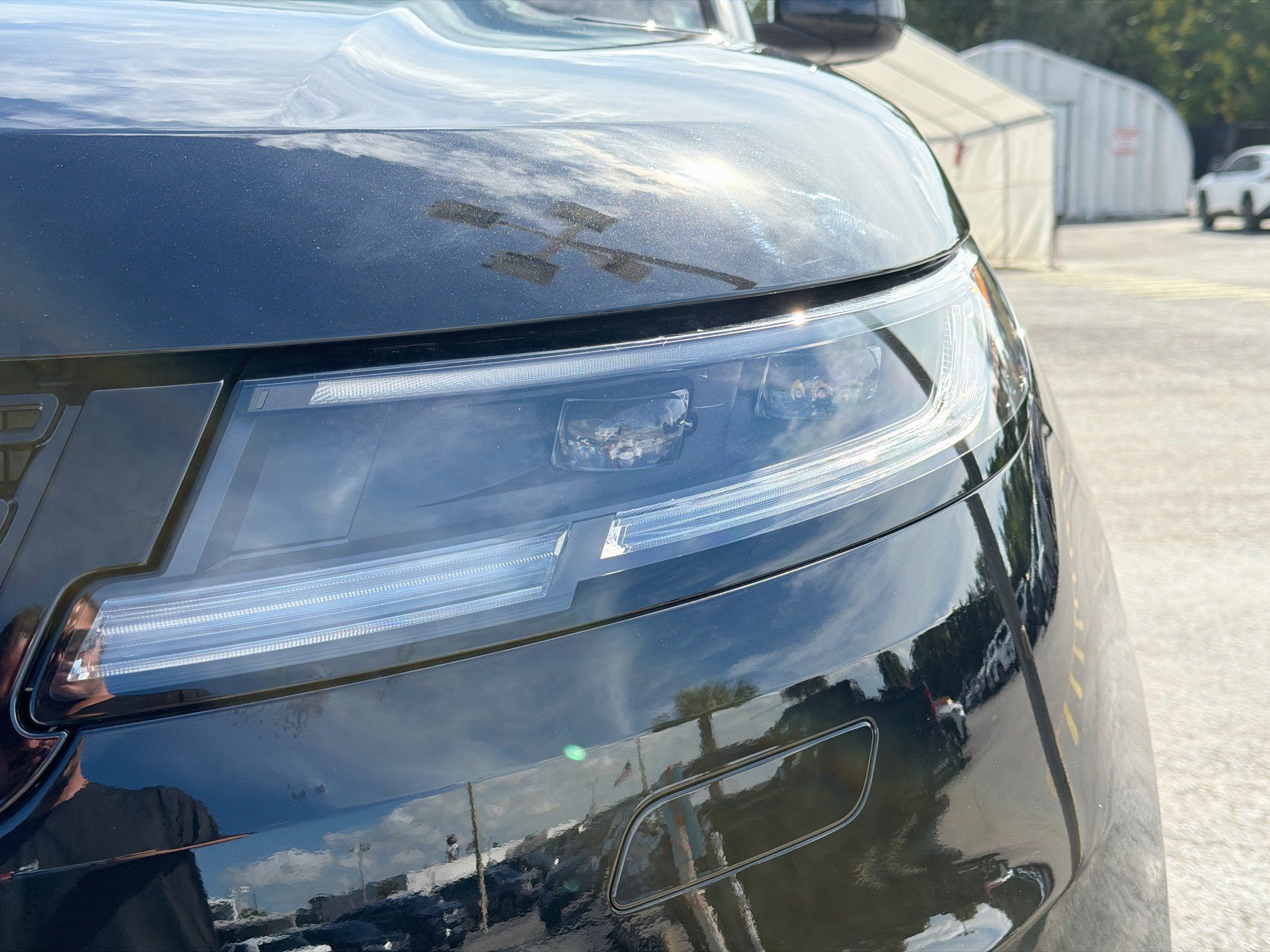New 2027 Land Rover Range Rover Sport Dynamic SE AWD/4WD image 9