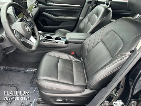 Used 2025 Nissan Altima 2.5 SR w/ SR Premium Package AWD/4WD image 12