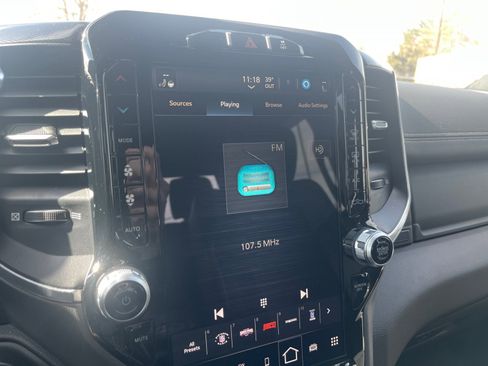 Used 2022 RAM 2500 Laramie image 26