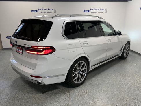 Used 2025 BMW X7 xDrive40i w/ Premium Package AWD/4WD image 41