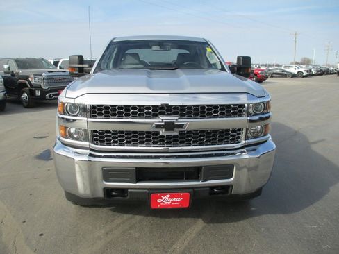 Used 2019 Chevrolet Silverado 2500 W/T w/ WT Convenience Package image 11