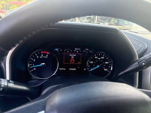 Used 2020 Ford F350 Lariat AWD/4WD image 32