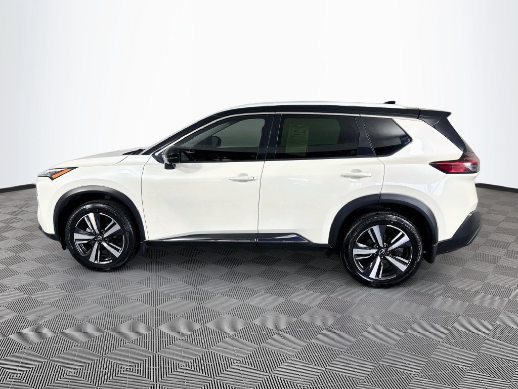 Used 2023 Nissan Rogue SL AWD/4WD image 4