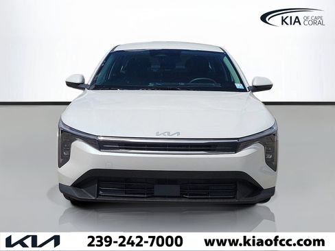 New 2026 Kia K4 FWD image 2