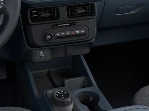 New 2026 Ford Maverick XL image 16