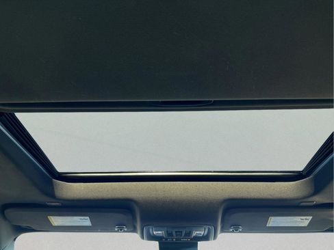 Used 2024 Chevrolet Silverado 1500 High Country w/ High Country Premium Package image 28