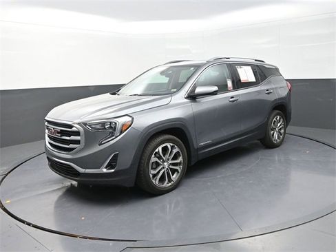 Used 2021 GMC Terrain SLT image 3