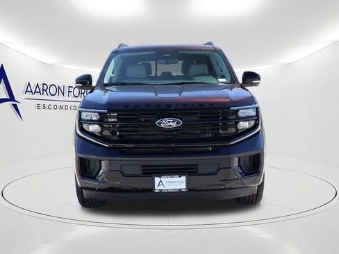 New 2027 Ford Expedition Platinum AWD/4WD image 2