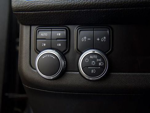 Used 2021 GMC Yukon Denali AWD/4WD image 19