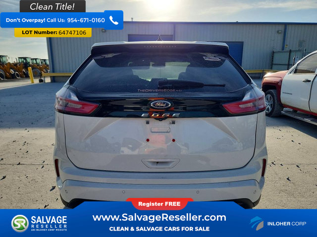 Used 2022 Ford Edge ST-Line w/ Class II Trailer Tow Package AWD/4WD image 8