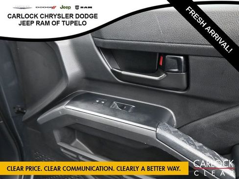 Used 2024 Toyota Tacoma 4x4 Double Cab image 33