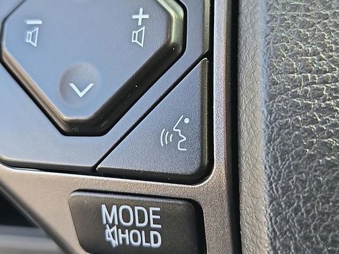 Used 2019 Toyota Tacoma SR5 image 26