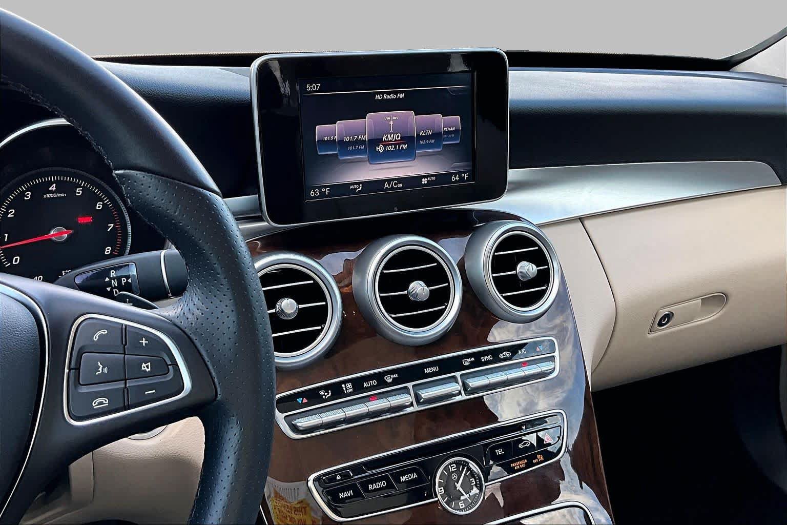 Used 2017 Mercedes-Benz C 300 Sedan image 7