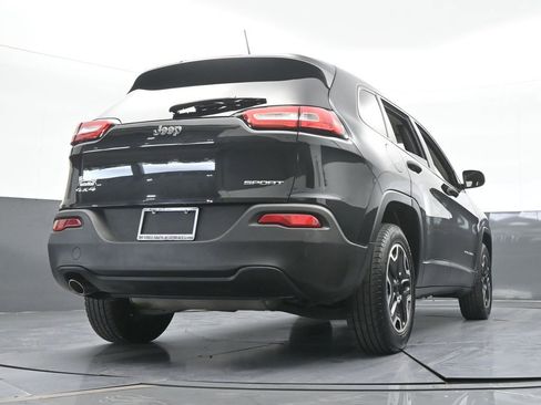 Used 2016 Jeep Cherokee Sport AWD/4WD image 53