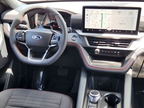 Used 2026 Ford Explorer ST-Line w/ ST-Line Street Pack AWD/4WD image 25