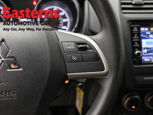 Used 2025 Mitsubishi Outlander Sport ES AWD/4WD image 16