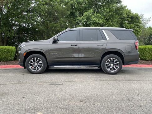 Used 2021 Chevrolet Tahoe LT w/ LT Signature Package AWD/4WD image 10