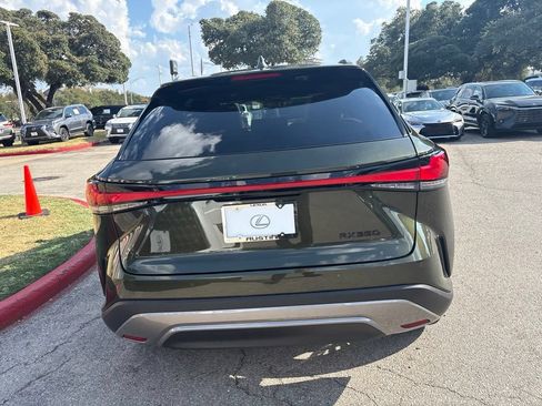 Used 2026 Lexus RX 350 Premium w/ Convenience Package FWD image 4