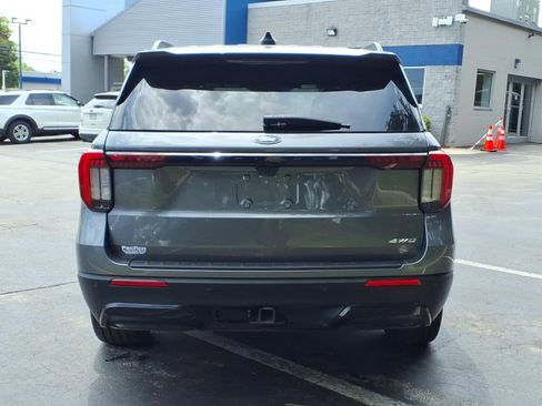 Certified 2025 Ford Explorer ST-Line w/ ST-Line Street Pack AWD/4WD image 5