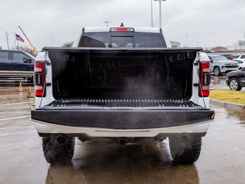 Used 2020 RAM 1500 Big Horn image 9