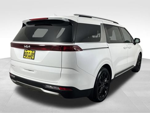 Used 2024 Kia Carnival SX image 6