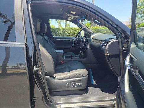 Used 2023 Lexus GX 460 Premium w/ Premium Plus Package AWD/4WD image 10