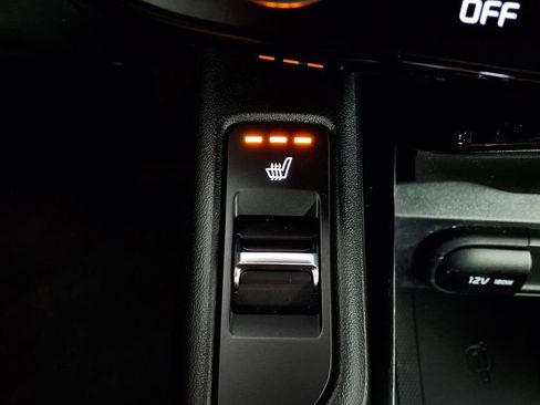 Used 2025 Kia Telluride S FWD image 17