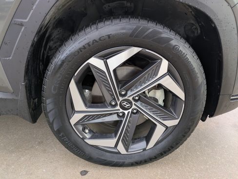 Certified 2023 Hyundai Tucson Limited AWD/4WD image 9