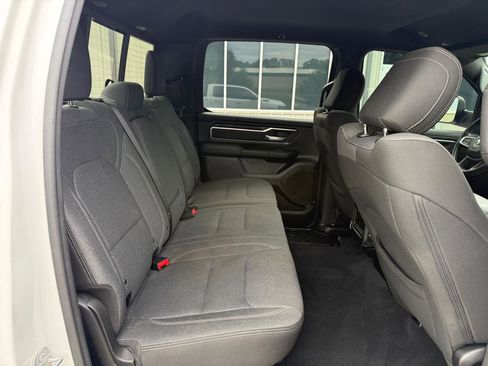 Used 2019 RAM 1500 Big Horn AWD/4WD image 34