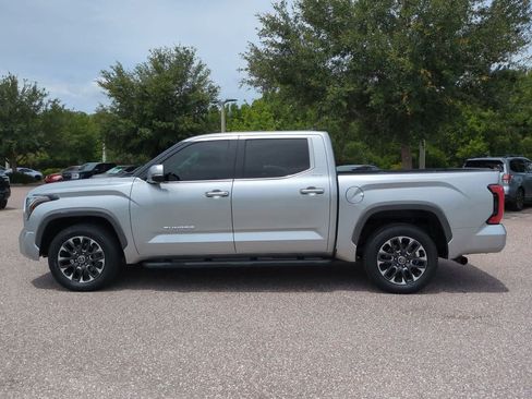 Used 2022 Toyota Tundra Limited RWD image 3