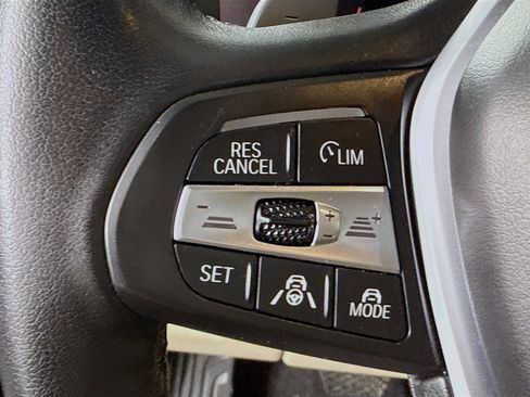 Used 2022 BMW X5 xDrive40i w/ Executive Package image 14