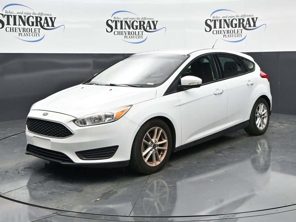 Used 2016 Ford Focus SE FWD image 3